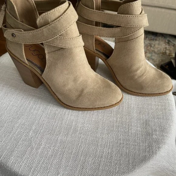 NWOT Sugar Lori booties, size 7.5 - Picture 2 of 8
